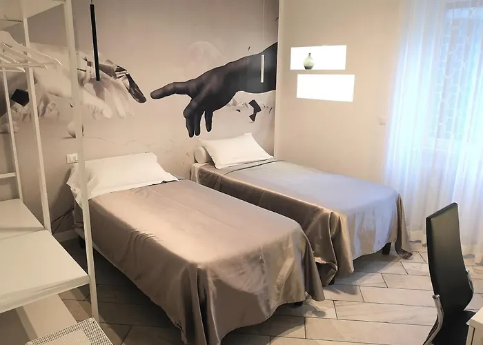 Tre R Eur Hotel *